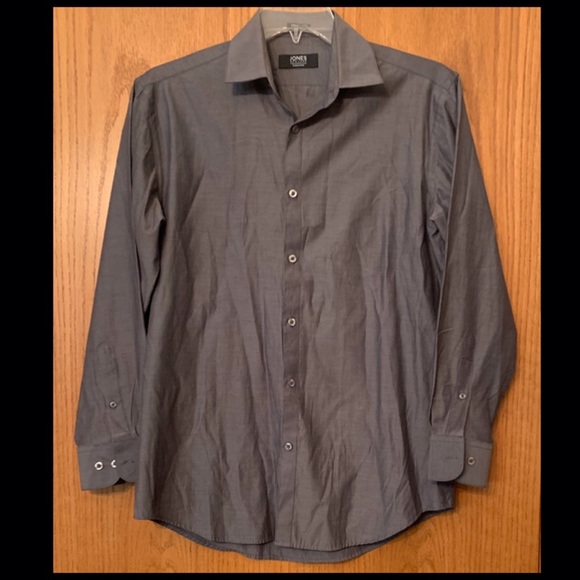 Van Heusen Other - Jones New York Button Dress Shirt